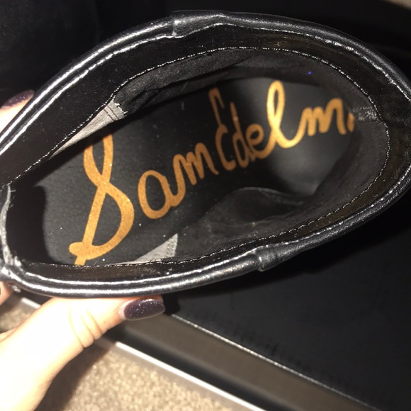 Heel Leather Booties - Picture 5 of 5